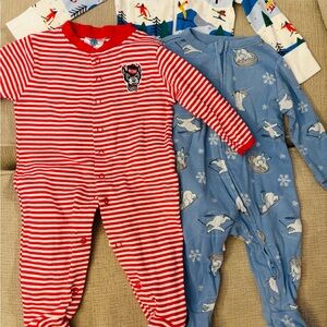 Bundle of 3 infant pajamas (3-6 mos)